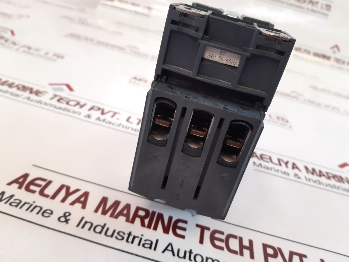 Schneider Electric Lc1D40A Contactor