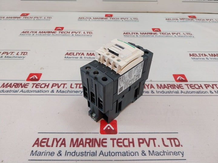Schneider Electric Lc1D40A 3 Pole Contactor With Everlink Terminals