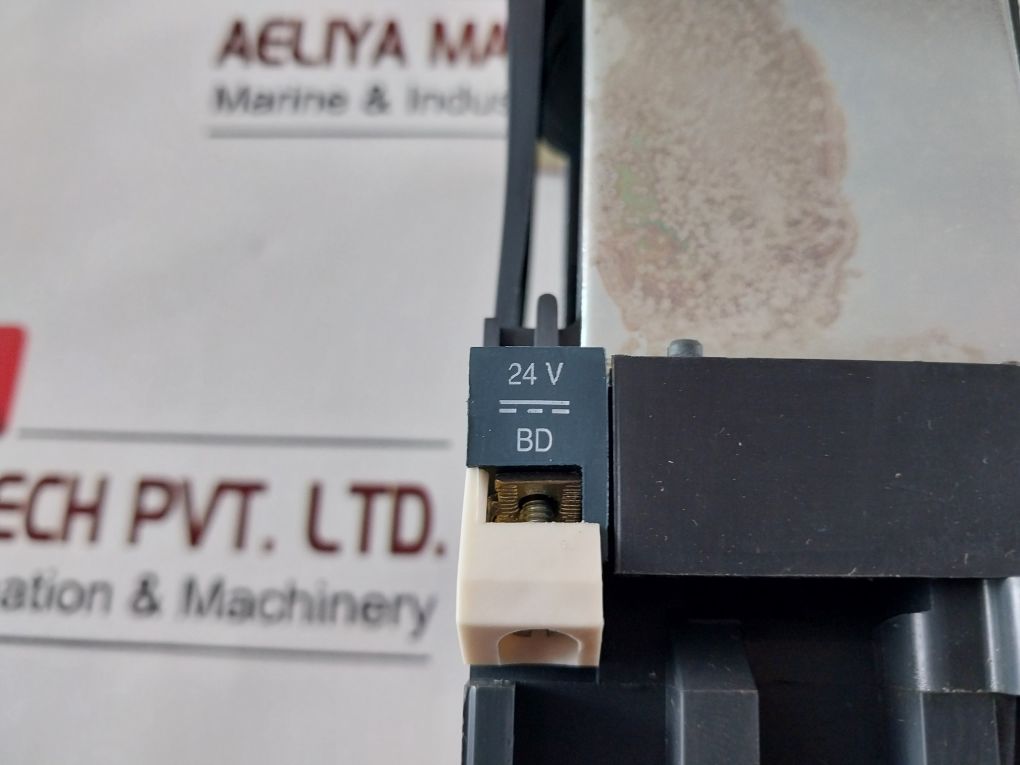 Schneider Electric Lc1D50 Contactor