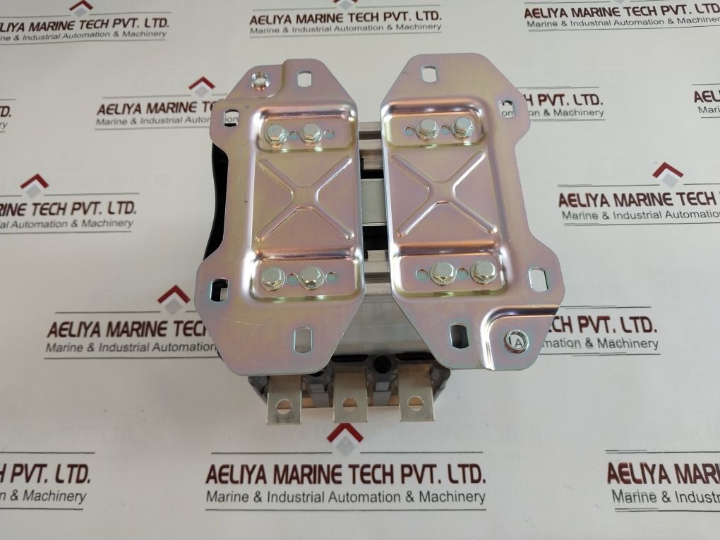Schneider Electric/Telemecanique Lc1F400 Contactor