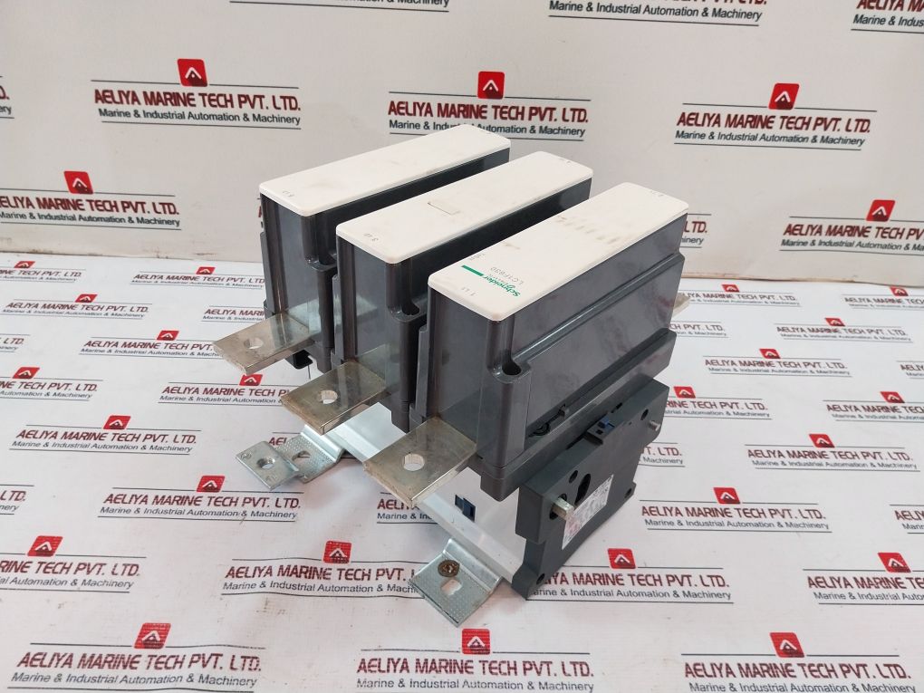 Schneider Electric Lc1F630 Contactor 1000A W/ Ladn11 Contact Block