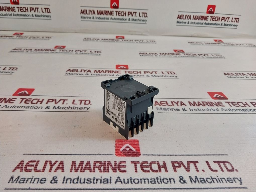 Schneider Electric Lc1K0610F7 Contactor 110V 10A