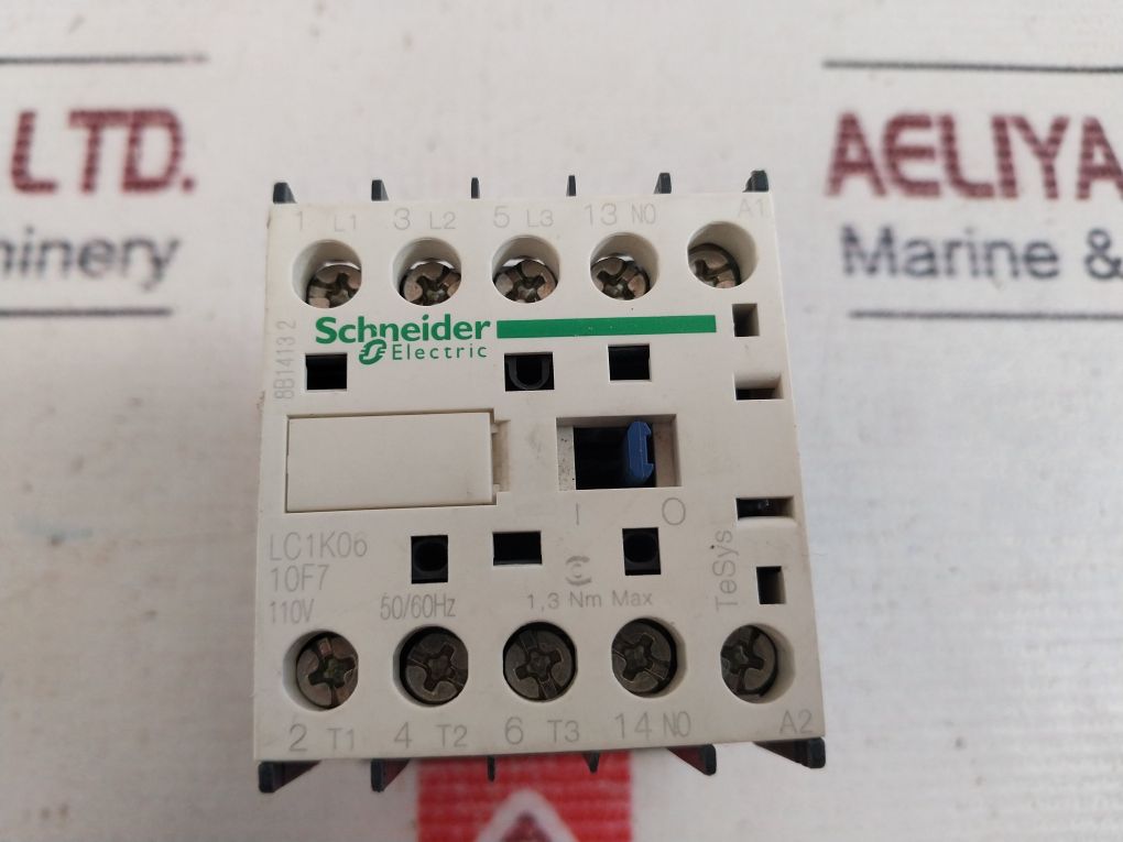 Schneider Electric Lc1K0610F7 Contactor 110V 10A