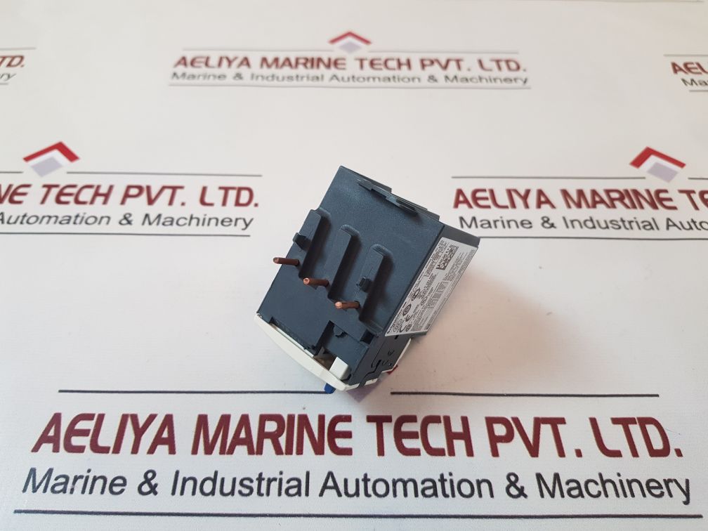 Schneider Electric Lrd14 Thermal Overload Relay With Box
