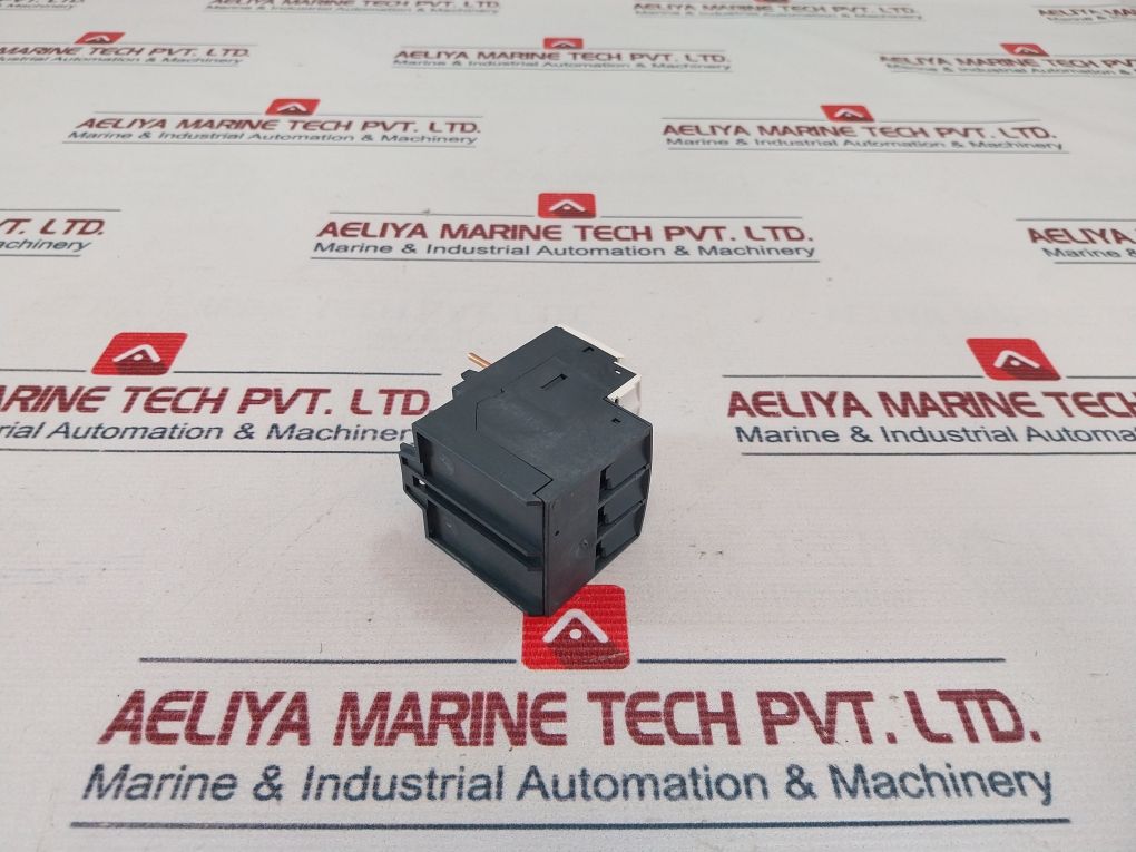 Schneider Electric Lrd 05 Thermal Overload Relay 690V-50/60Hz