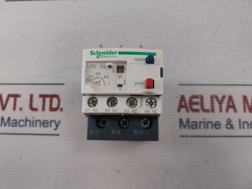 Schneider Electric Lrd 05 Thermal Overload Relay 690V-50/60Hz