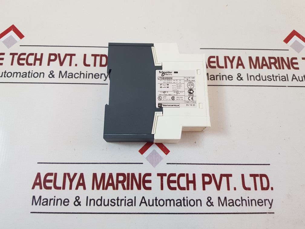 Schneider Electric Lt3Sm00M Thermistor Protection Unit With Box