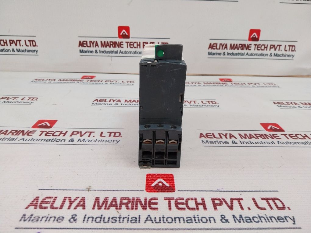 Schneider Electric Luca12Bl Motor Starter With Lua1C20 Auxiliary Contact Block