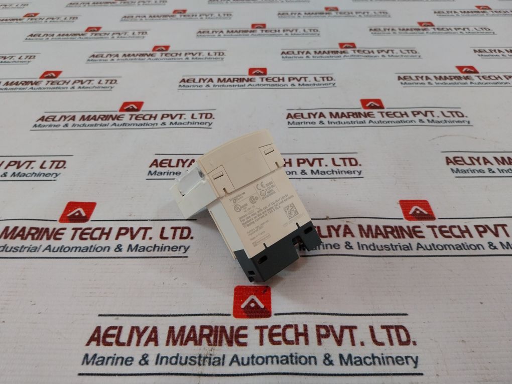 Schneider Electric Luca32Fu Starter Overload Controller Unit 416A 600V