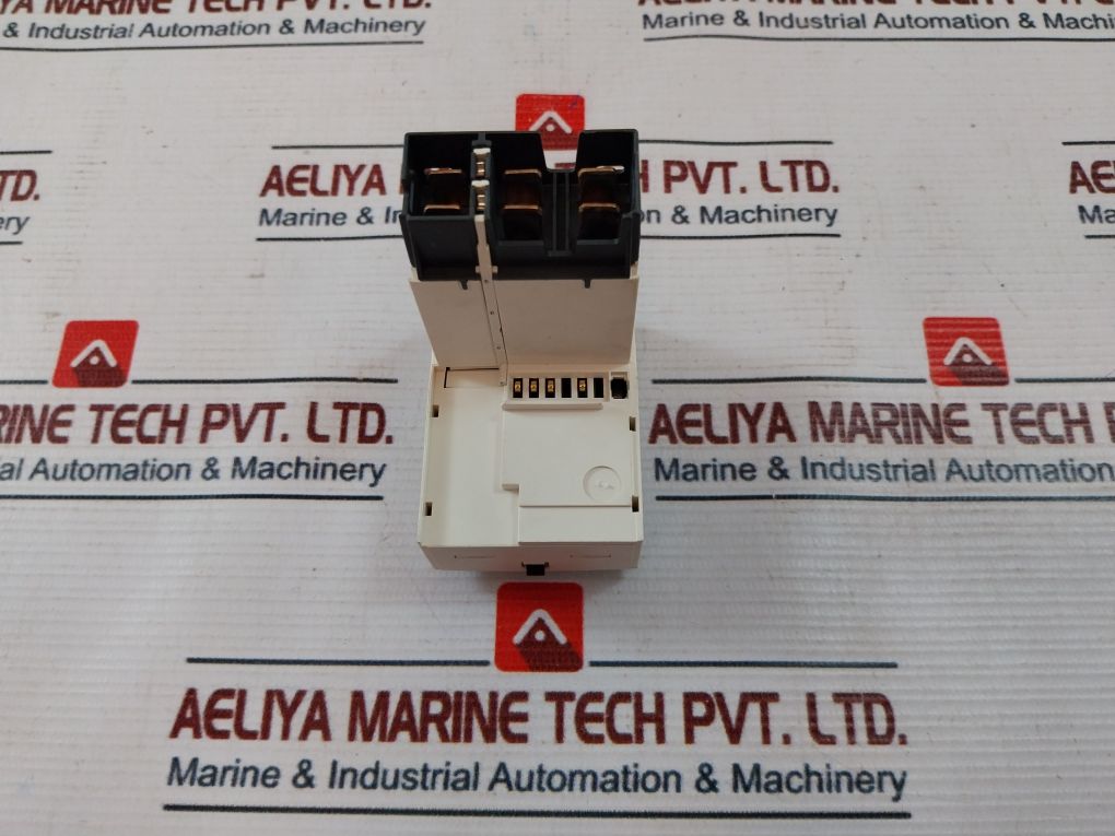 Schneider Electric Luca32Fu Starter Overload Controller Unit 416A 600V
