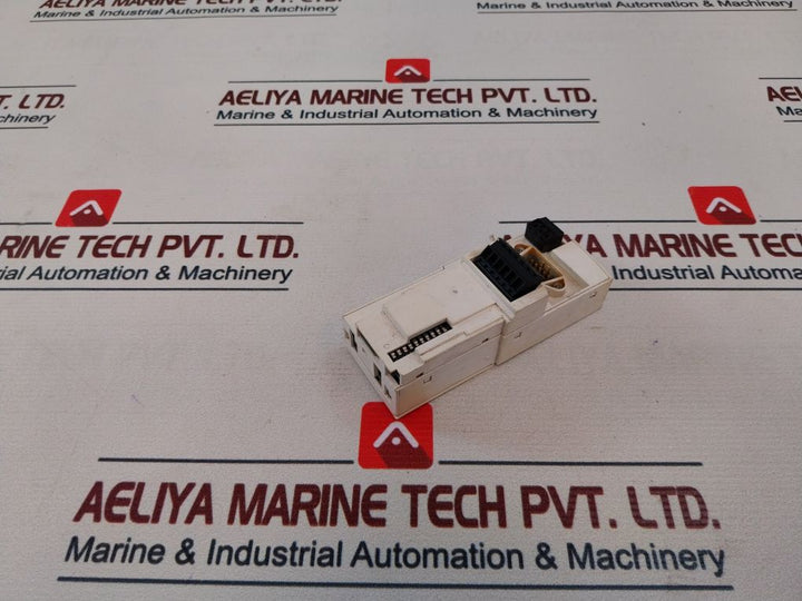 Schneider Electric Lulc08 Communication Module 24V Dc 0.5A