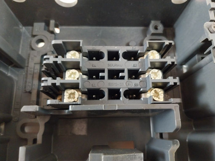Schneider Electric Lv429266 3 Pole Plug-in Base Nsx100-250