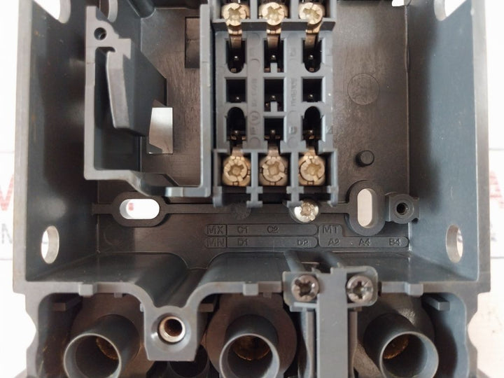 Schneider Electric Lv429266 3 Pole Plug-in Base Nsx100-250