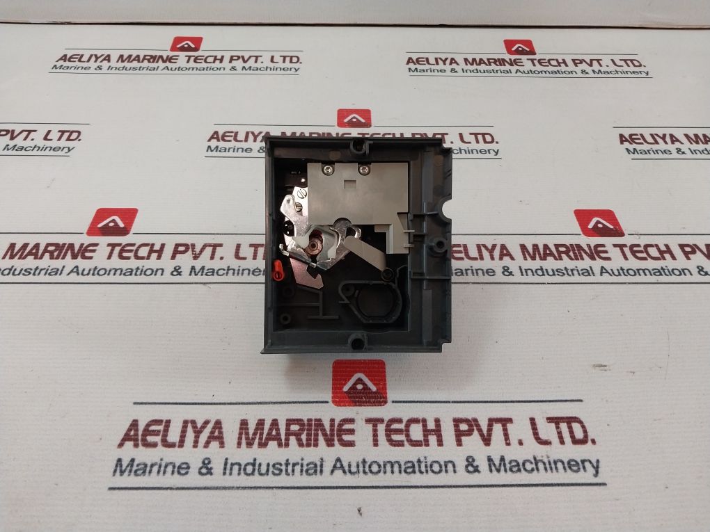 Schneider Electric Lv429337 Direct Rotary Handle