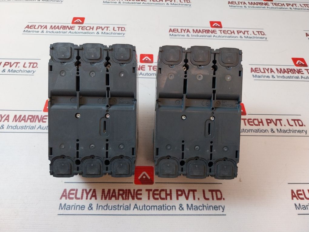 Schneider Electric Lv429770 Switch-disconnector