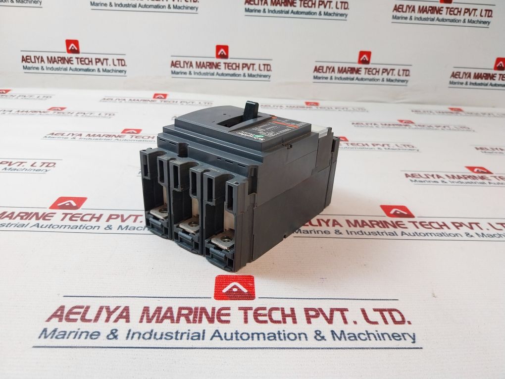 Schneider Electric Lv430403E Circuit Breaker/Switch-disconnector 800 V