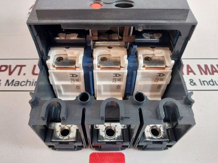Schneider Electric Lv431405 Compact Nsx Circuit Breaker 800V 50/60Hz