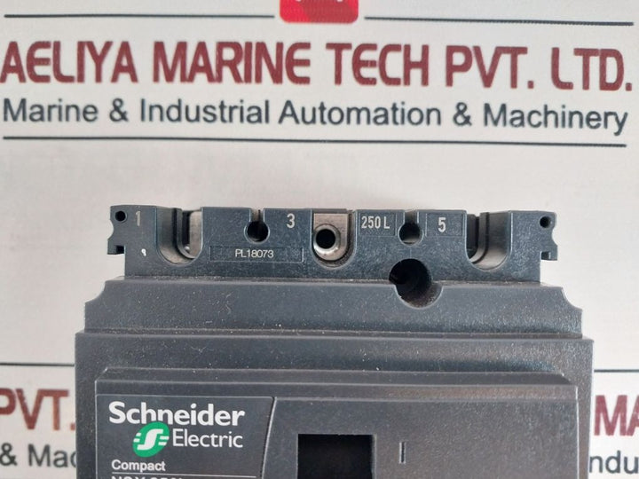 Schneider Electric Lv431405 Compact Nsx Circuit Breaker 800V 50/60Hz