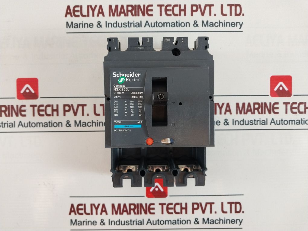 Schneider Electric Lv431405 Compact Nsx Circuit Breaker 800V 50/60Hz