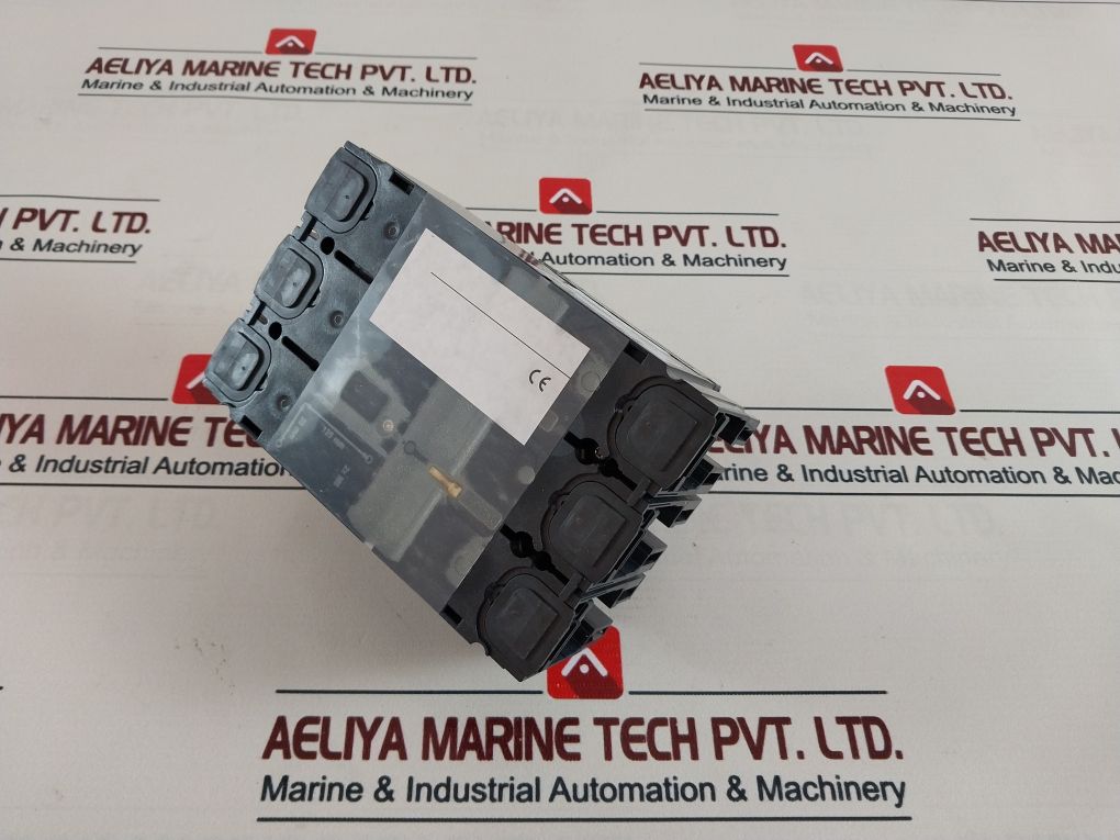 Schneider Electric Lv431405 Compact Nsx Circuit Breaker 800V 50/60Hz