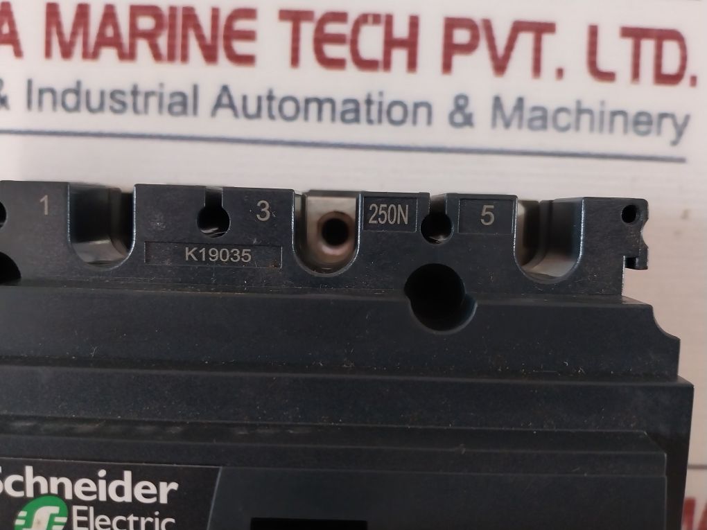 Schneider Electric Lv431411X62A250 Moulded Case Circuit Breaker 250N