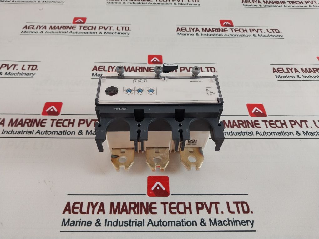 Schneider Electric Lv432082