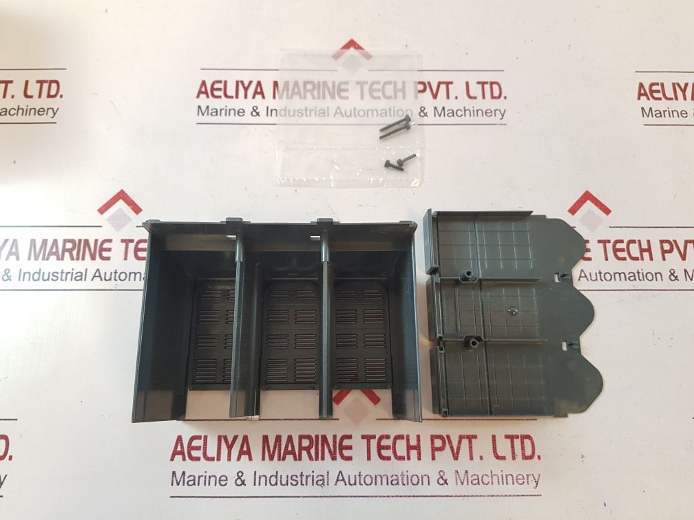 Schneider Electric Lv432593 Long Terminal Shield