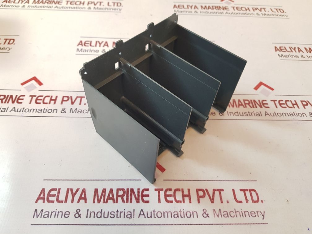 Schneider Electric Lv432593 Long Terminal Shield