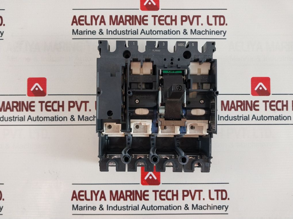Schneider Electric Lv438108 750V
