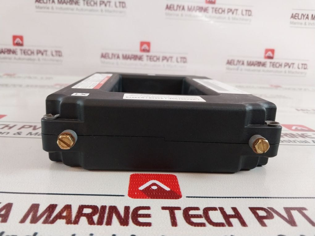 Schneider Electric Lv833579Sp