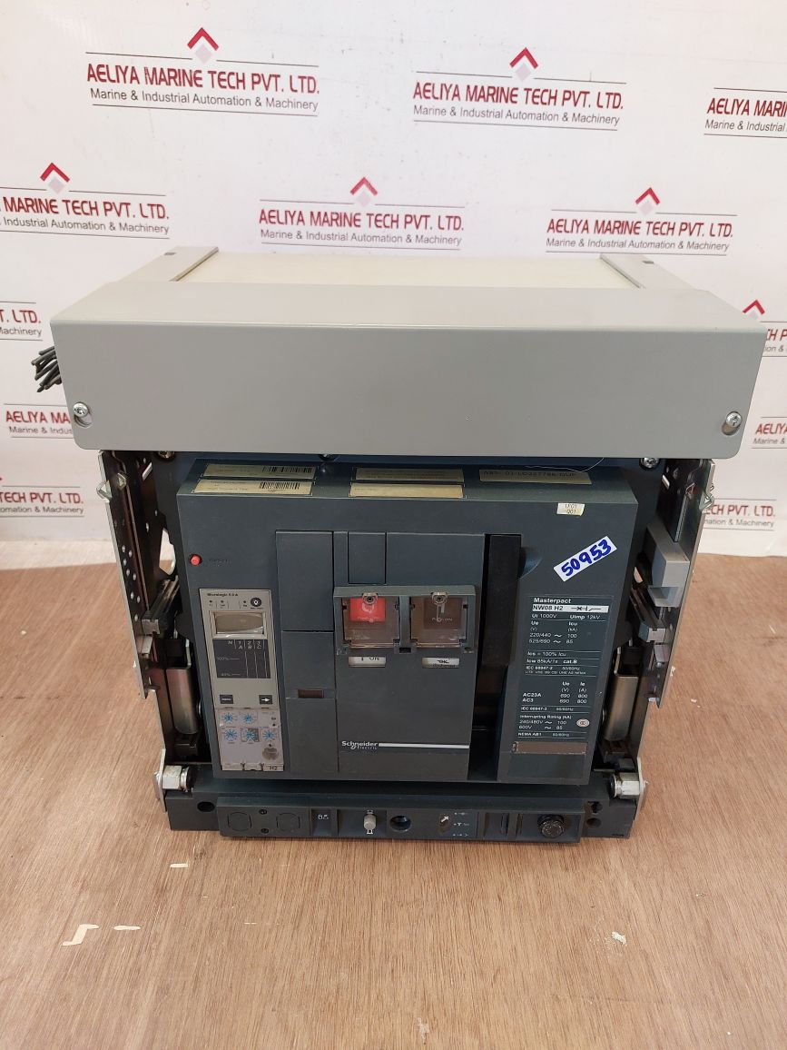 Schneider Electric Masterpact Nw08 H2 Micrologic 800A Circuit Breaker