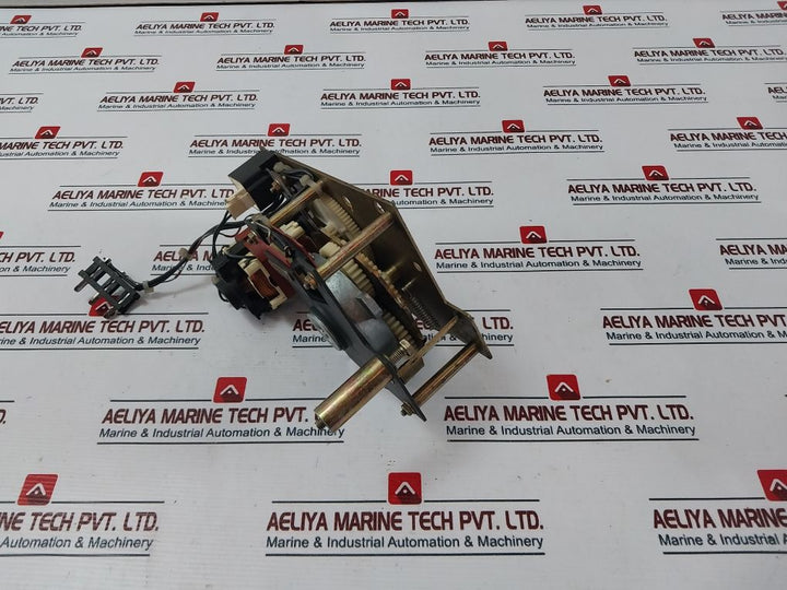 Schneider Electric Mch-m Motor Mechanism 240V-60Hz-180Va