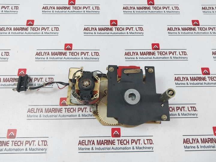 Schneider Electric Mch-m Motor Mechanism 240V-60Hz-180Va