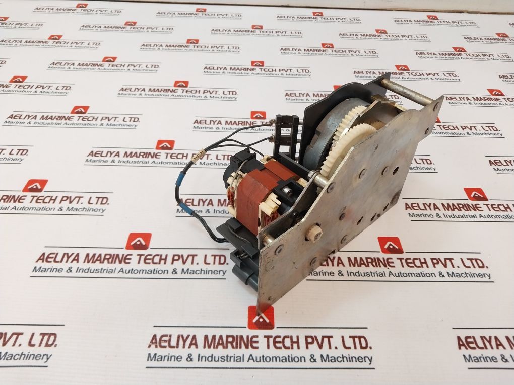 Schneider Electric Mch/Xm Motor Mechanism 100-130Vac 50-60-400Hz