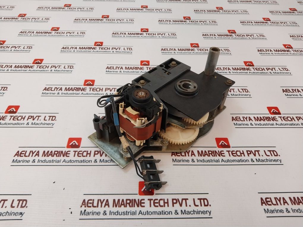 Schneider Electric Mch/Xm Motor Mechanism 100-130Vac 50-60-400Hz
