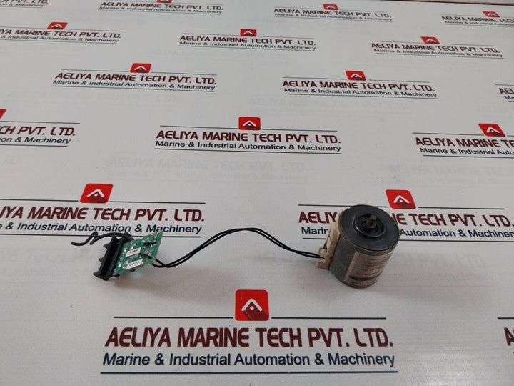 Schneider Electric Merlin Gerin 685 654 Mx-a Shunt Trip Circuit Breaker