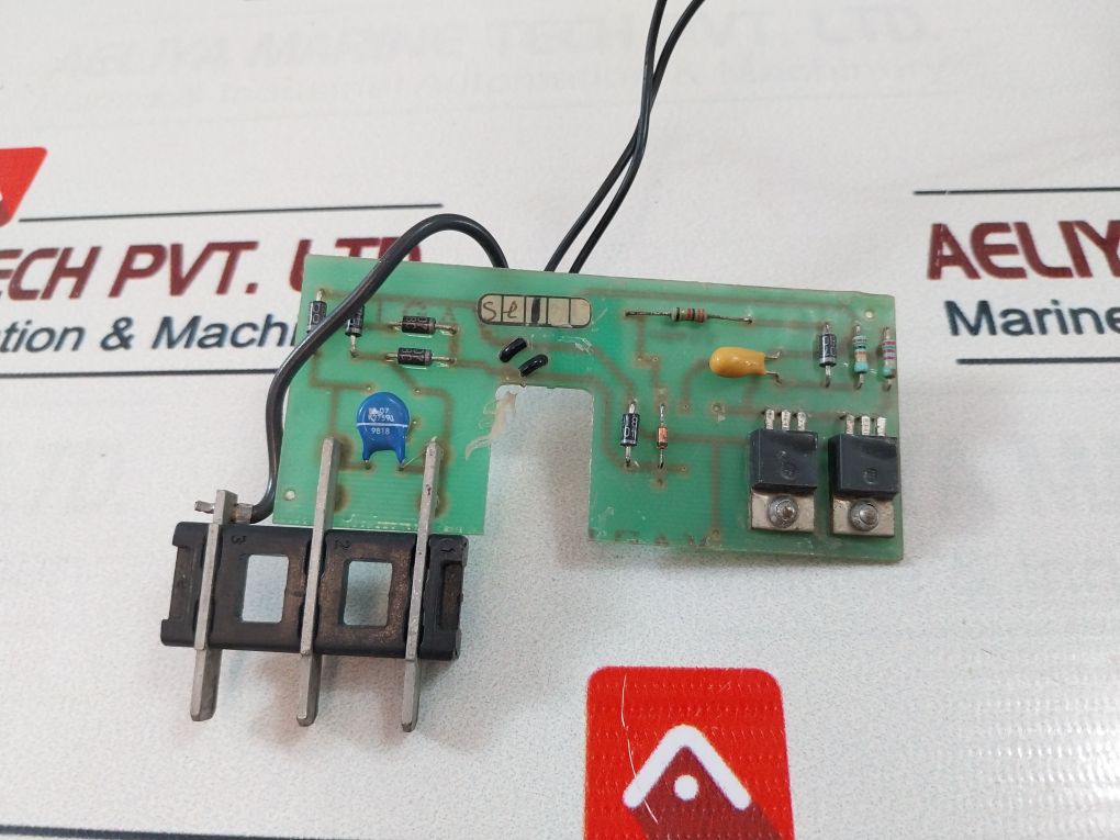 Schneider Electric Merlin Gerin 685 679 Mn-u Undervoltage Release 110/127 Vac