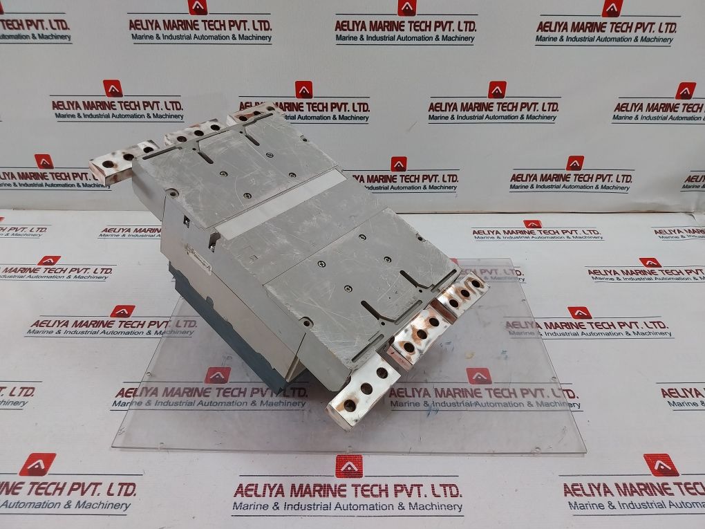 Schneider Electric Micrologic 2.0 Circuit Breaker