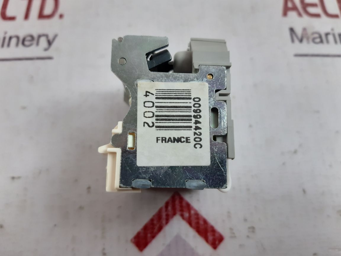 Schneider Electric Mn/Uvr Circuit Breaker