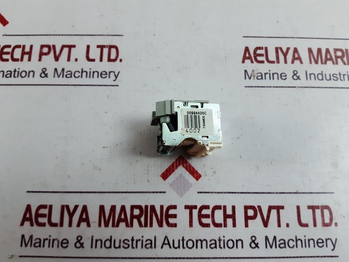 Schneider Electric Mn/Uvr Circuit Breaker