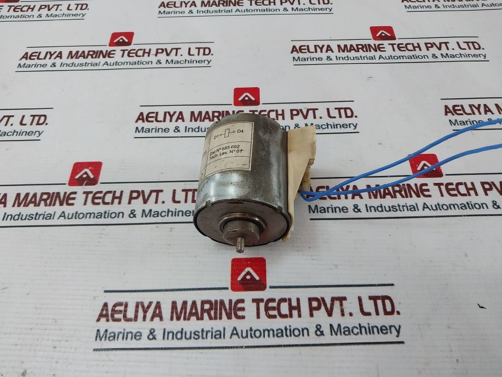 Schneider Electric Mnr-uv 685692 Time Delayed Undervoltage Release