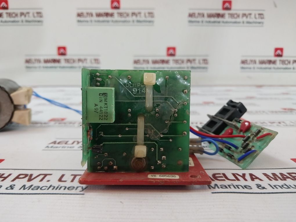 Schneider Electric Mnr-uv 685692 Time Delayed Undervoltage Release