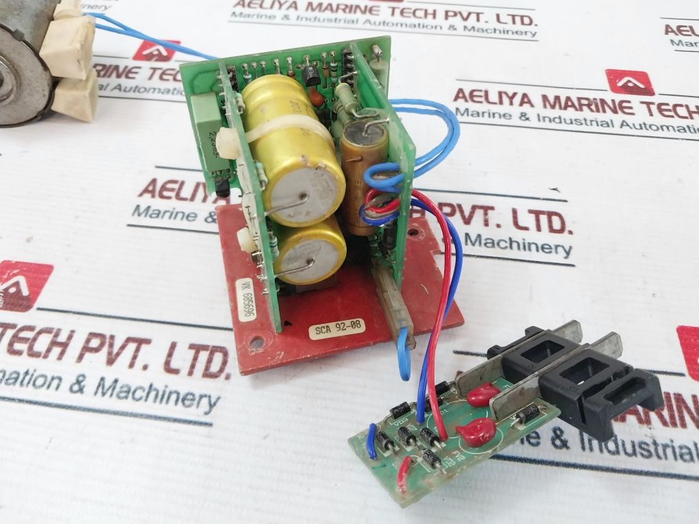 Schneider Electric Mnr-uv 685692 Time Delayed Undervoltage Release