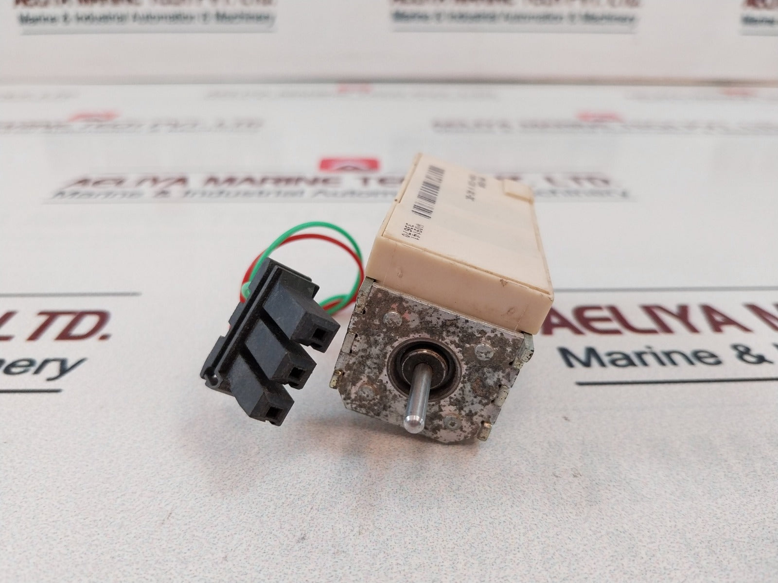 Schneider Electric Mn/Uvr Circuit Breaker Accessory 100-130 V Ac-dc
