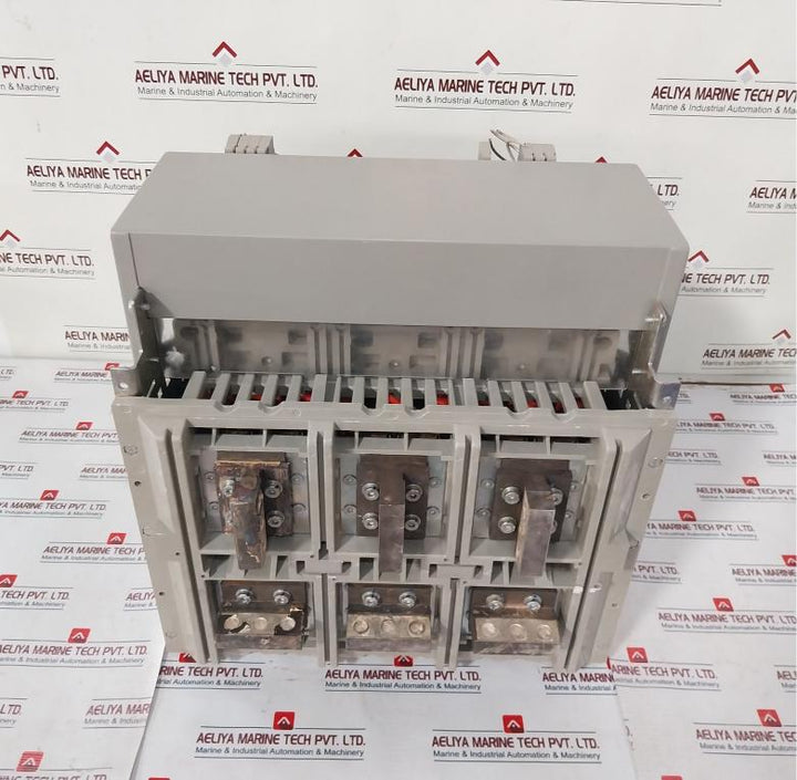 Schneider Electric Mvs12 N Circuit Breaker Trip Unit 1000V 12Kv