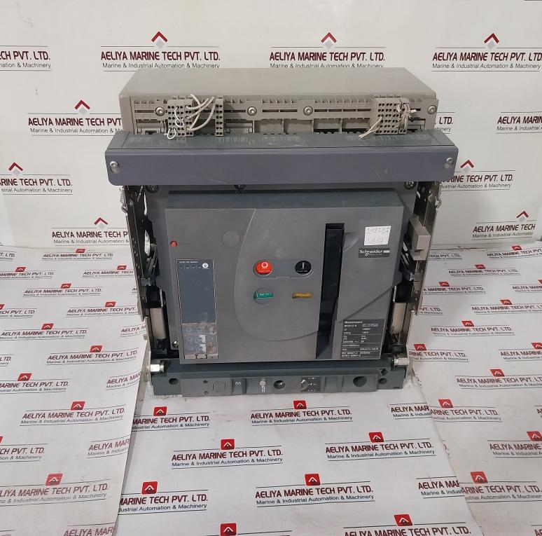 Schneider Electric Mvs12 N Circuit Breaker Trip Unit 1000V 12Kv
