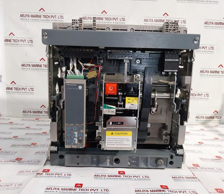 Schneider Electric Mvs32N Circuit Breaker Trip Unit 3-pole 1000V 12Kv