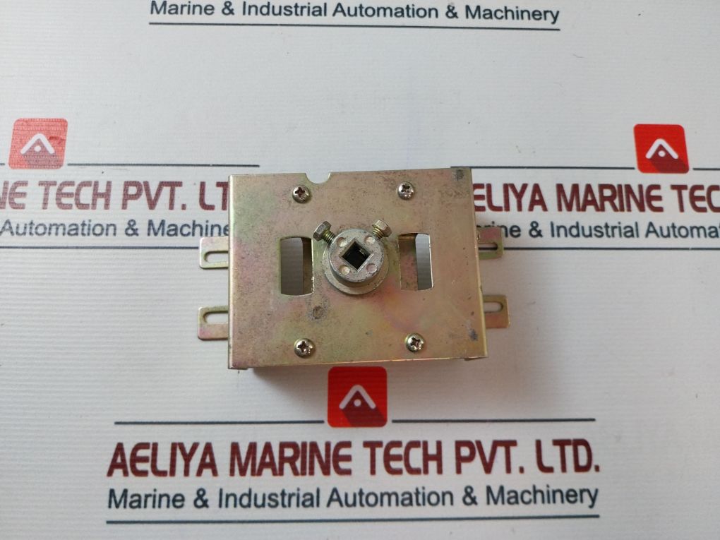 Schneider Electric Ndhomt2N Extended Rotary Handle