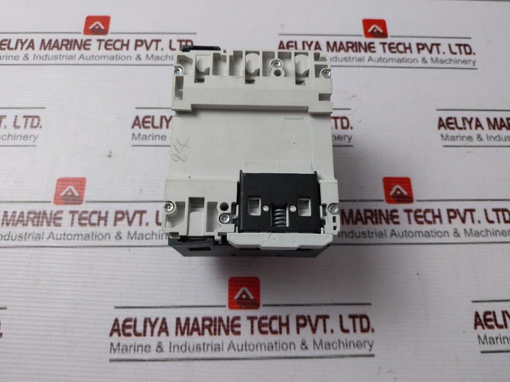 Schneider Electric Ng125N 3Pole Miniature Circuit Breaker 380/415V 25A 50/60Hz