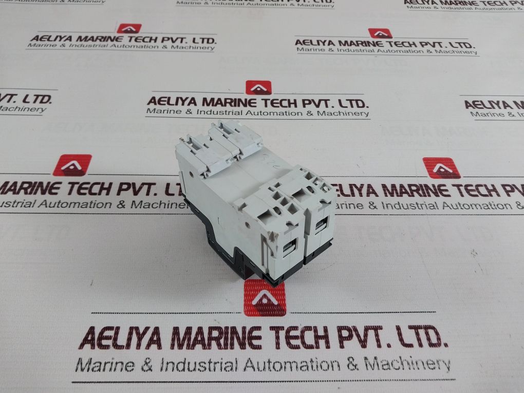 Schneider Electric Ng125N 415V~